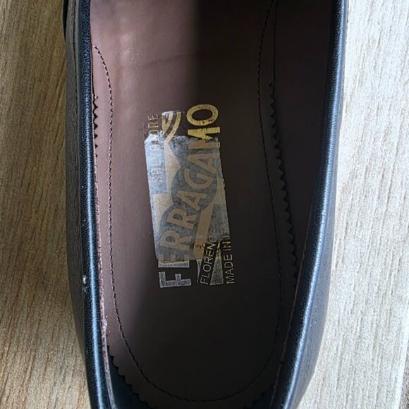 Men\'s Salvatore Ferragamo lavorazione D Leather Black Loafer Size 9D main image 4
